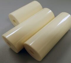 Volume Resistivity 1014 Ωcm Al2O3 Ceramic Insulation Resistance 1012 Ωcm Electrical Insulator for Industrial Applications